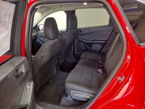 Used 2024 Ford Escape Active image 32