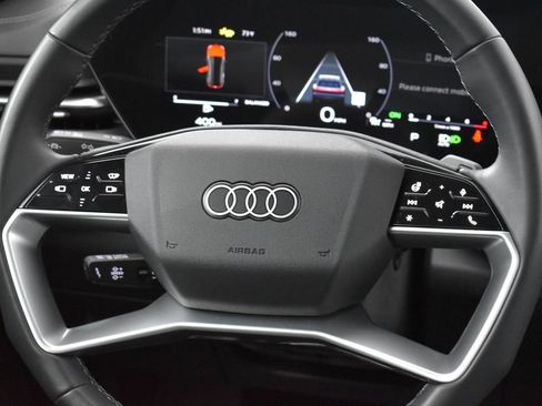 Used 2025 Audi Q5 Premium w/ Premium Plus AWD/4WD image 11