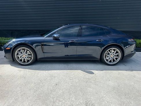 Certified 2021 Porsche Panamera 4 AWD/4WD image 2