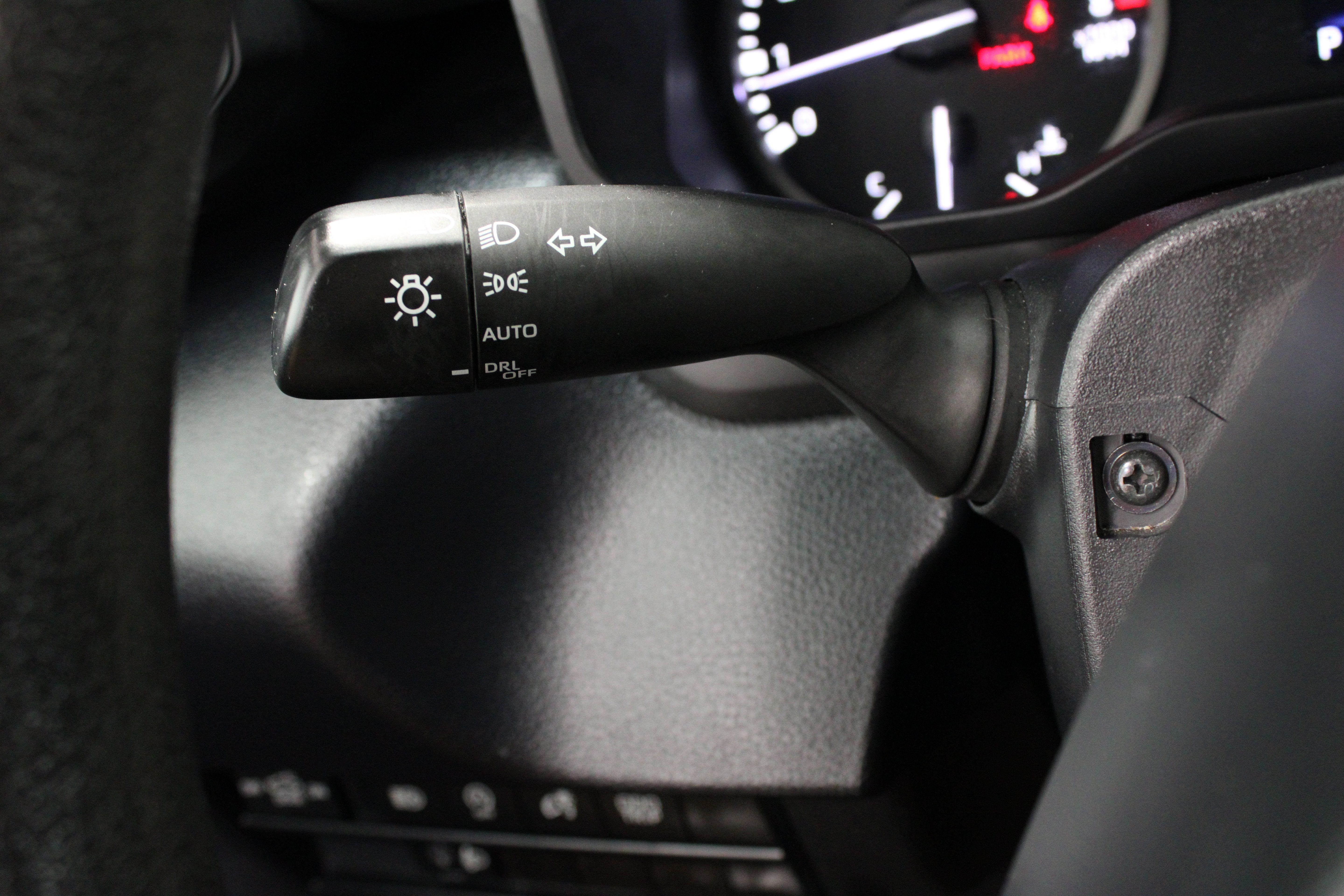 Used 2024 Toyota Tundra SR w/ SR Tow Package AWD/4WD image 26