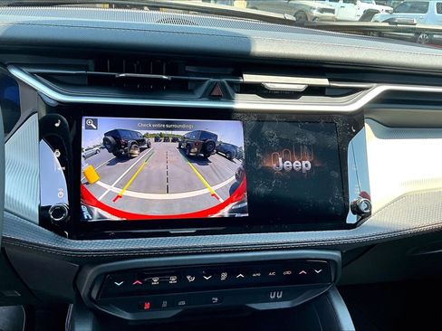 New 2026 Jeep Cherokee Limited AWD/4WD image 20