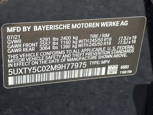 Used 2021 BMW X3 xDrive30i w/ Premium Package image 32