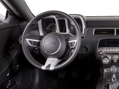 Used 2010 Chevrolet Camaro SS w/ RS Package RWD image 9