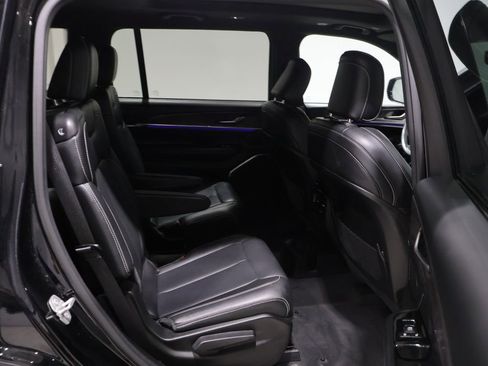 Certified 2023 Jeep Grand Cherokee L Overland AWD/4WD image 21