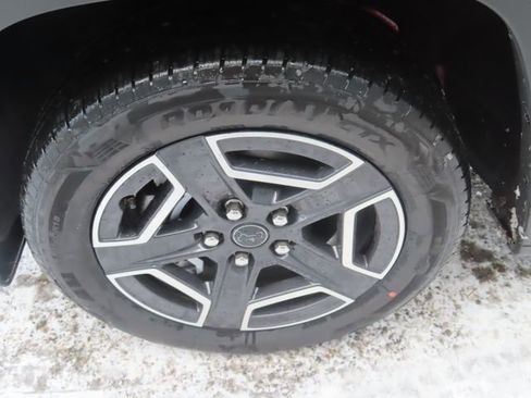 New 2026 Jeep Cherokee Limited image 16