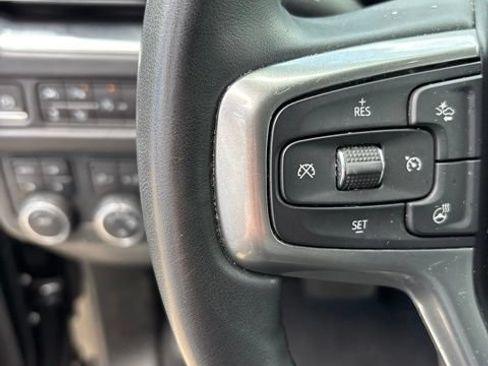 Used 2023 Chevrolet Tahoe LT w/ Luxury Package AWD/4WD image 23