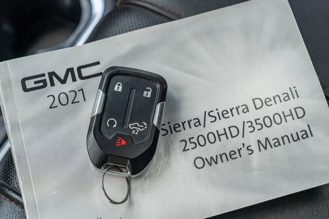 Used 2021 GMC Sierra 2500 AT4 w/ AT4 Premium Plus Package AWD/4WD image 49