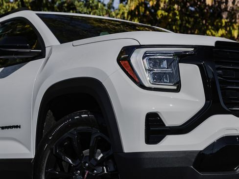 New 2026 GMC Terrain Elevation w/ Black Edition image 3