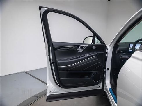 New 2026 Genesis GV80 2.5T image 26