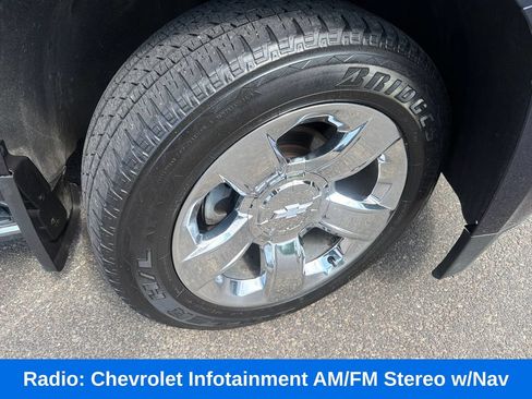Used 2019 Chevrolet Tahoe Premier AWD/4WD image 11
