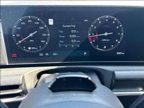 New 2025 Hyundai Tucson SEL image 16