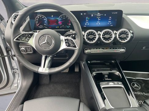 Certified 2026 Mercedes-Benz GLA 250 4MATIC image 10