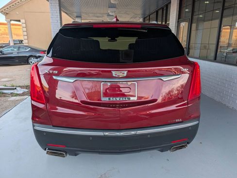 Used 2017 Cadillac XT5 Luxury w/ Driver Awareness Package image 4