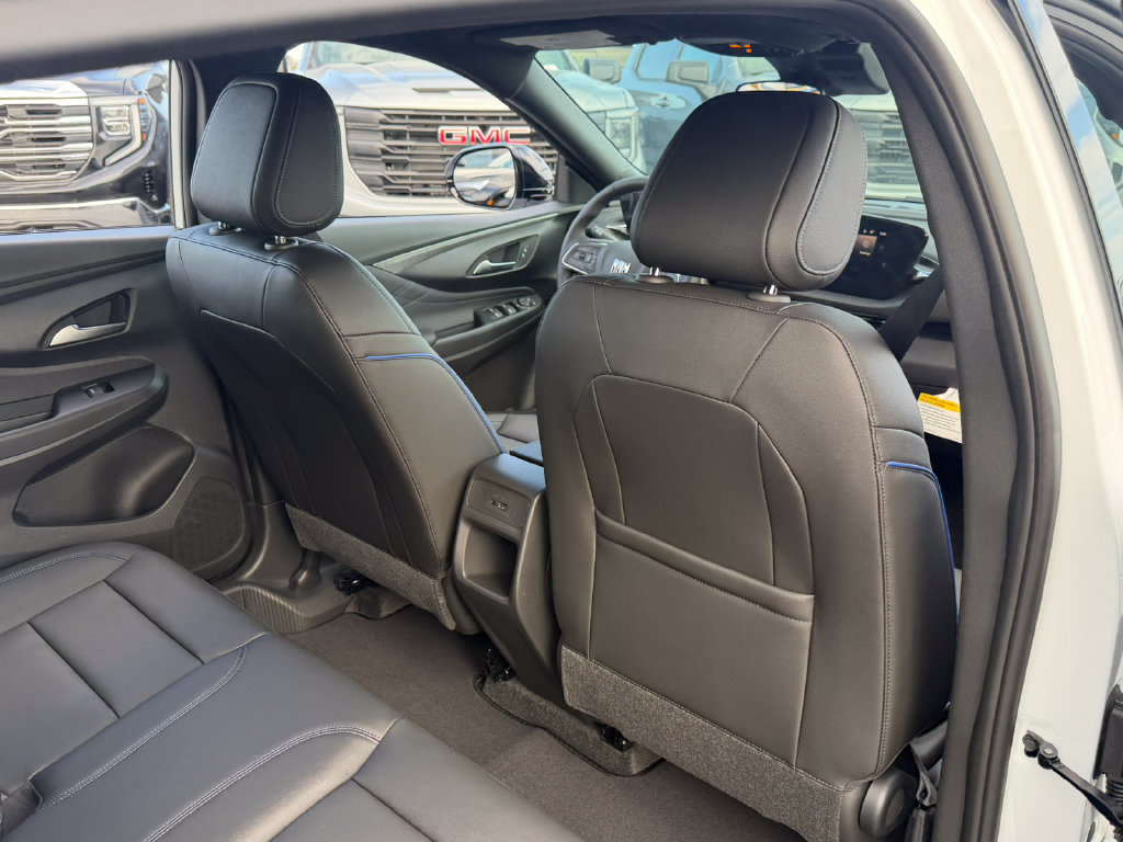 New 2026 Buick Envista Sport Touring w/ Convenience I Package FWD image 28