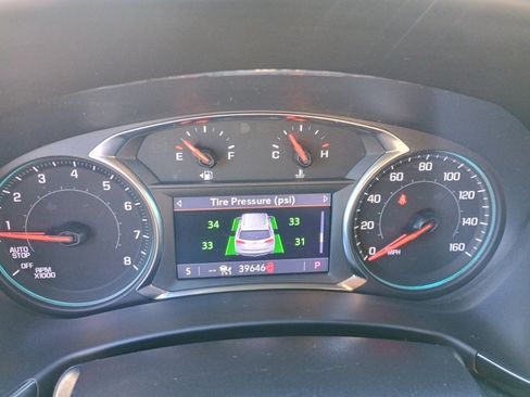 Used 2022 Chevrolet Equinox RS w/ Infotainment Package image 27