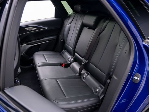 Certified 2024 Cadillac Lyriq Sport AWD/4WD image 18