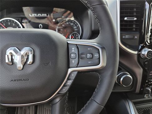 New 2026 RAM 1500 Big Horn AWD/4WD image 25