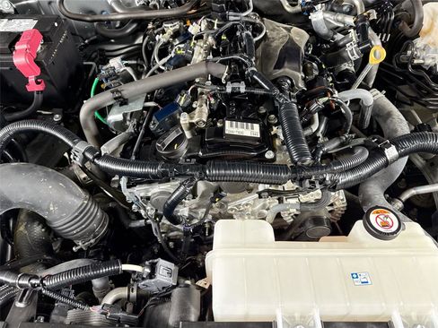 Used 2024 Toyota Tacoma SR5 image 41