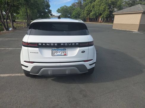 Used 2022 Land Rover Range Rover Evoque S AWD/4WD image 16