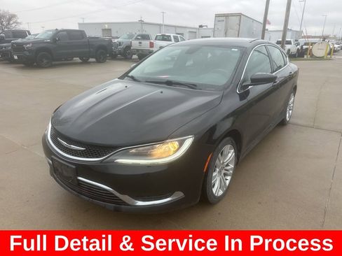 Used 2015 Chrysler 200 Limited w/ Spring Special Group image 3