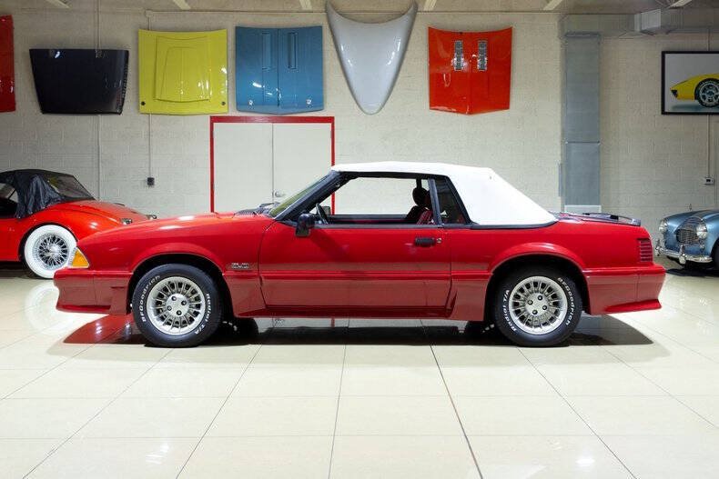Used 1989 Ford Mustang GT RWD image 8