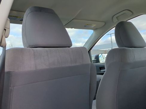 Used 2012 Honda CR-V LX image 15