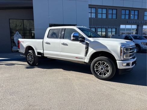 New 2026 Ford F350 Platinum w/ Platinum Plus Package image 15