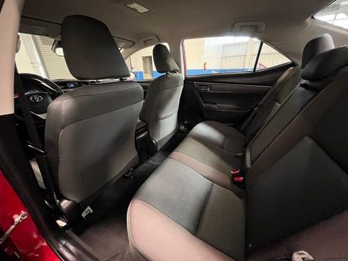 Used 2017 Toyota Corolla LE FWD image 15