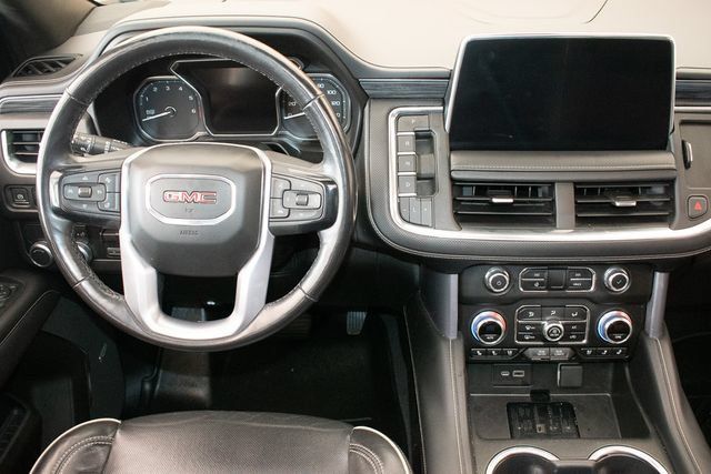 Used 2021 GMC Yukon XL SLT w/ SLT Luxury Plus Package RWD image 18