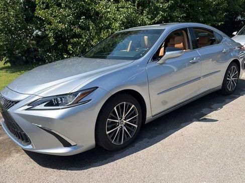 Used 2025 Lexus ES 350 w/ Premium Package FWD image 1