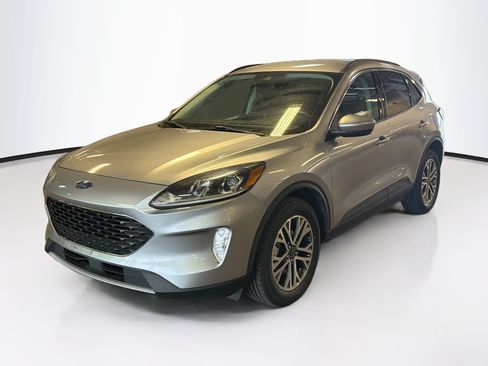 Used 2021 Ford Escape SEL AWD/4WD image 3