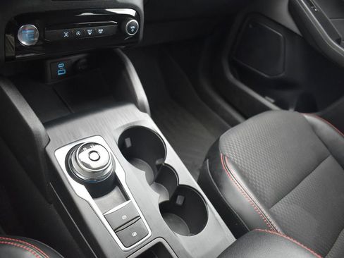 Used 2023 Ford Escape ST-Line w/ Tech Pack #1 image 18