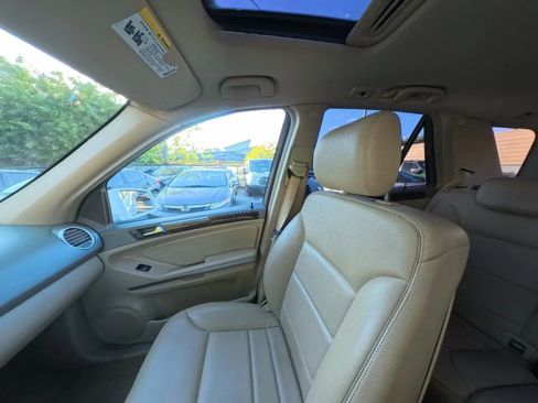 Used 2011 Mercedes-Benz ML 350 4MATIC image 27