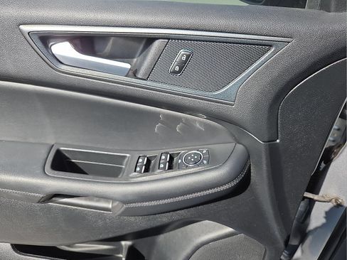 Used 2024 Ford Edge SE AWD/4WD image 25