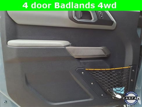 Used 2021 Ford Bronco Badlands image 15
