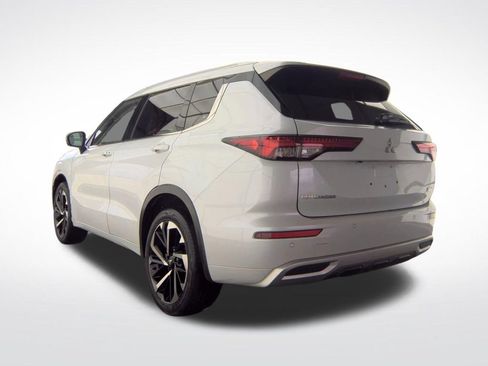 Used 2022 Mitsubishi Outlander SEL AWD/4WD image 6