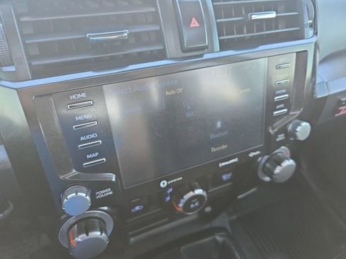 Certified 2022 Toyota 4Runner TRD Off-Road Premium image 19