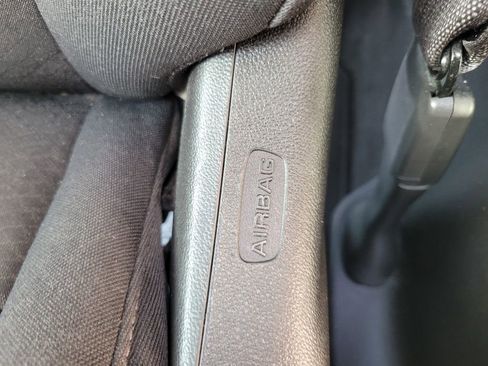 Used 2022 Chevrolet Malibu LT FWD image 21