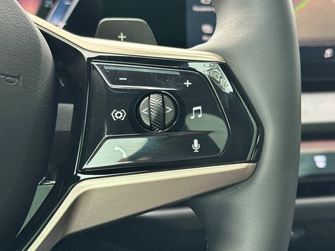 Used 2025 BMW X3 xDrive30i w/ Convenience Package image 31