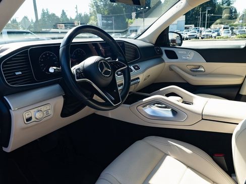 Used 2024 Mercedes-Benz GLE 350 4MATIC image 21