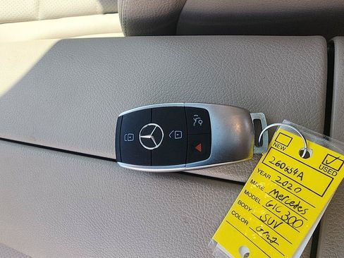 Used 2020 Mercedes-Benz GLC 300 4MATIC image 22