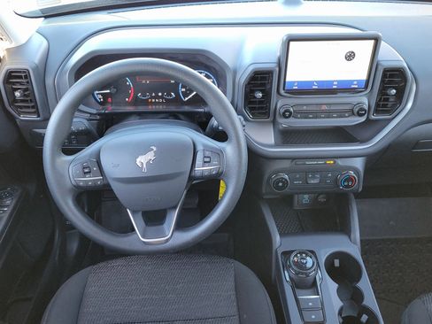 Used 2022 Ford Bronco Sport Base image 9