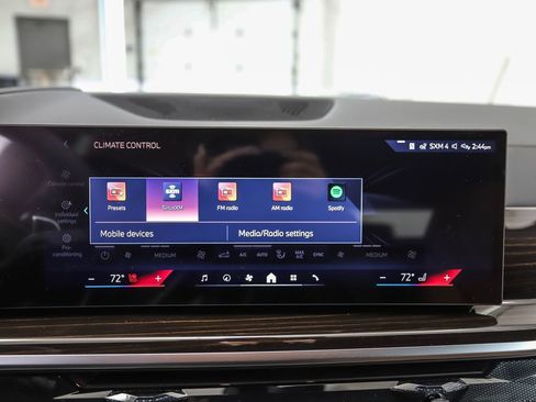 New 2026 BMW X5 xDrive40i w/ Executive Package image 19