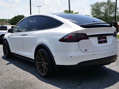 Used 2016 Tesla Model X 90D AWD/4WD image 22