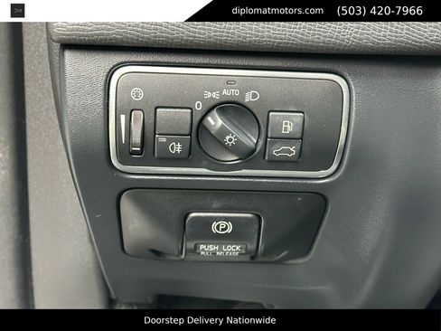 Used 2014 Volvo XC60 3.2 image 34