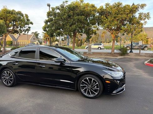 Used 2021 Hyundai Sonata Limited w/ Preferred Accessory Package FWD image 23