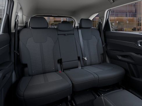 New 2025 Kia Sorento LX image 16