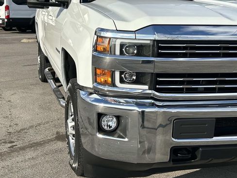 Used 2016 Chevrolet Silverado 2500 LT w/ LT Fleet Convenience Package image 11
