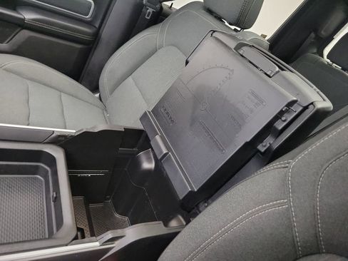 Used 2022 RAM 1500 Big Horn image 30