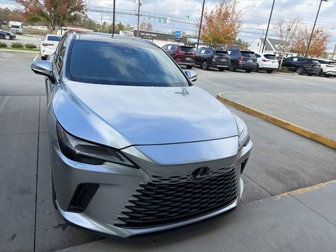 Used 2023 Lexus RX 350 FWD image 2